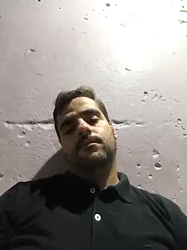 Snapshot of gusto14cm chatting on March 1, 2026, 4:07 pm gusto14cm online show from March 1, 2026, 4:07 pm