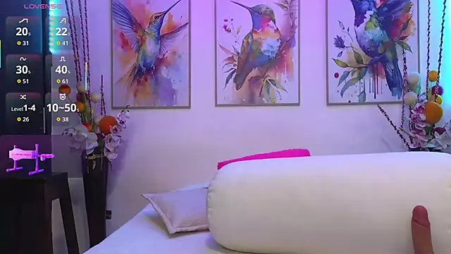 Snapshot of Scarlet_desiree chatting on November 10, 2025, 2:44 pm Scarlet desiree online show from November 10, 2025, 2:44 pm