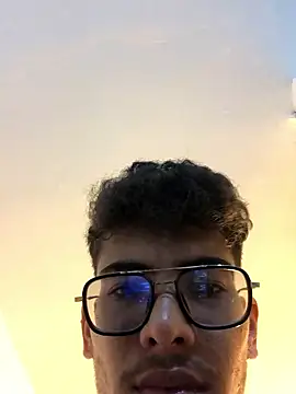 Snapshot of tian_doyt69 chatting on January 6, 2026, 11:53 pm tian doyt69 online show from January 6, 2026, 11:53 pm