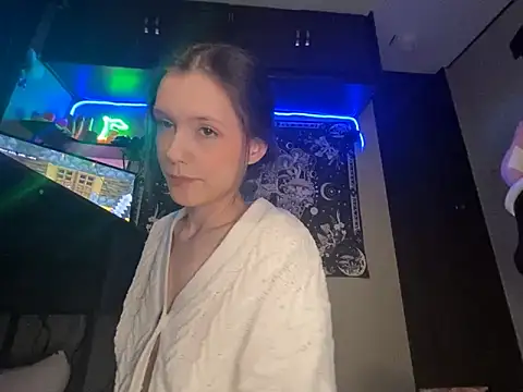 Thedeepwebcutie online show from April 7, 2026, 6:37 am