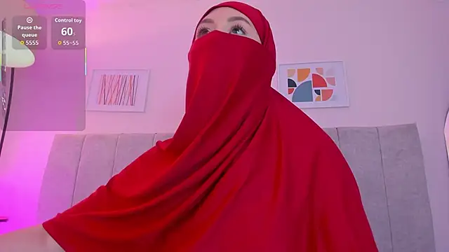 fatiima  online show from November 20, 2025, 7:03 pm