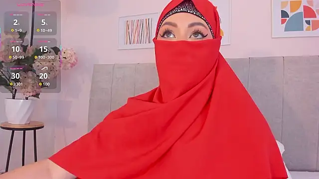 fatiima  online show from February 2, 2026, 7:24 pm