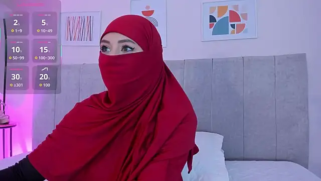 fatiima  online show from December 1, 2025, 7:04 pm