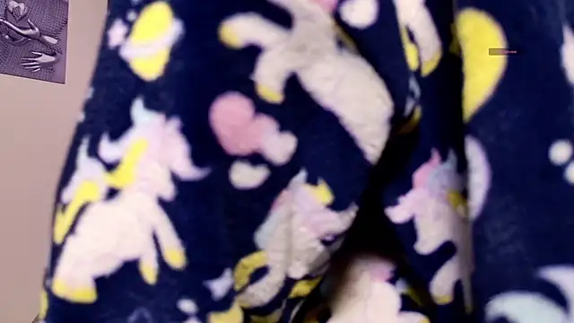 Snapshot of miku_st chatting on November 28, 2025, 3:23 pm miku st online show from November 28, 2025, 3:23 pm