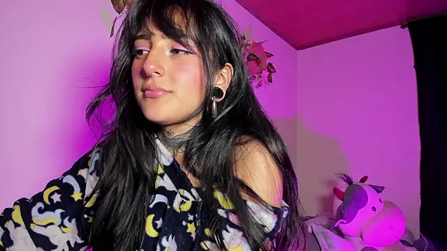 Snapshot of miku_st chatting on February 26, 2026, 3:28 am miku st online show from February 26, 2026, 3:28 am