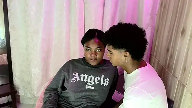 Pasion morena online show from November 23, 2025, 12:48 pm