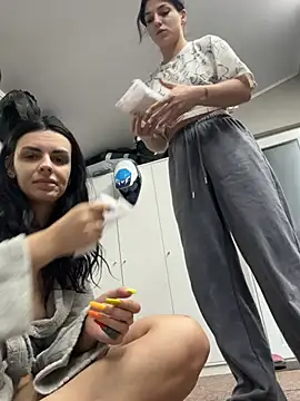 wwwdddccc1 online show from April 12, 2026, 5:49 pm