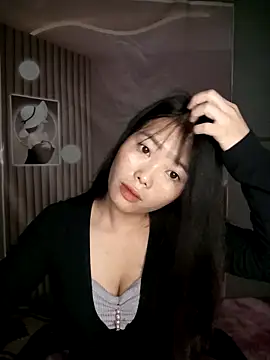 Fish yellow online show from November 9, 2025, 8:13 pm