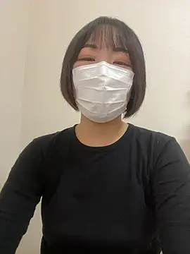 Snapshot of Yurika_oO chatting on November 19, 2025, 2:22 am Yurika oO online show from November 19, 2025, 2:22 am