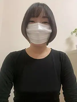 Snapshot of Yurika_oO chatting on October 27, 2025, 11:22 am Yurika oO online show from October 27, 2025, 11:22 am