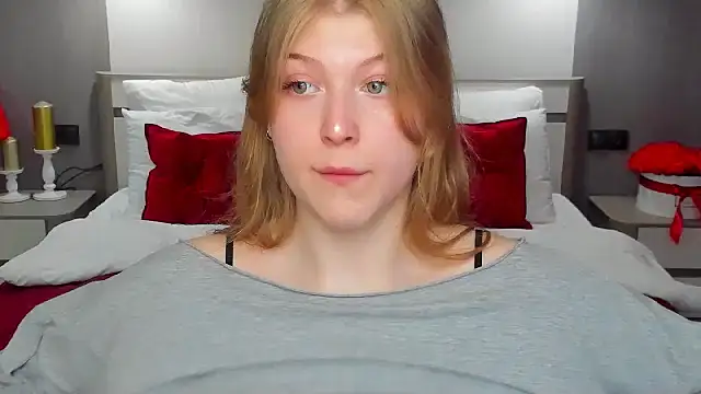 Snapshot of Stella_Light chatting on May 19, 2026, 5:58 am Stella Light online show from May 19, 2026, 5:58 am