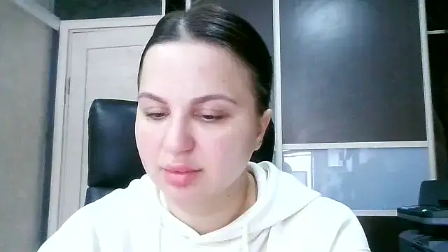 Snapshot of Denalynn chatting on March 1, 2026, 1:27 am Denalynn online show from March 1, 2026, 1:27 am