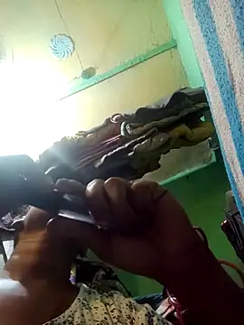 Snapshot of Rutika-G chatting on October 28, 2025, 12:48 pm Rutika-G online show from October 28, 2025, 12:48 pm