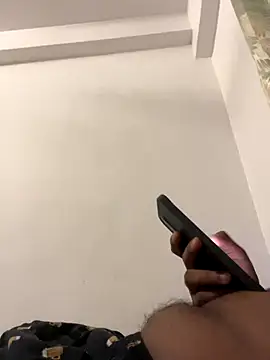 Snapshot of last_hope21 chatting on October 20, 2025, 10:38 am last hope21 online show from October 20, 2025, 10:38 am