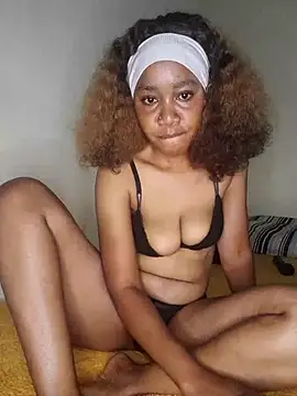 Snapshot of sexy-portable chatting on October 21, 2025, 7:08 am sexy-portable online show from October 21, 2025, 7:08 am