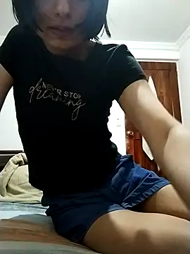 Snapshot of sophiasleepy1 chatting on October 25, 2025, 3:01 pm sophiasleepy1 online show from October 25, 2025, 3:01 pm