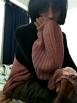 Snapshot of sophiasleepy1 chatting on October 23, 2025, 2:32 am sophiasleepy1 online show from October 23, 2025, 2:32 am