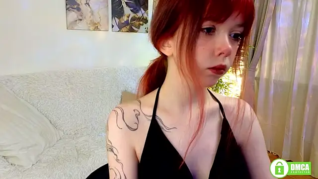 Snapshot of Rochelle_Dolly chatting on November 24, 2025, 1:44 pm Rochelle Dolly online show from November 24, 2025, 1:44 pm