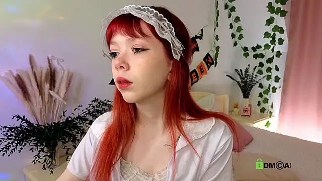 Snapshot of Rochelle_Dolly chatting on October 28, 2025, 1:43 pm Rochelle Dolly online show from October 28, 2025, 1:43 pm