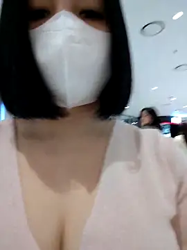 Mina-02 online show from February 13, 2026, 6:02 am