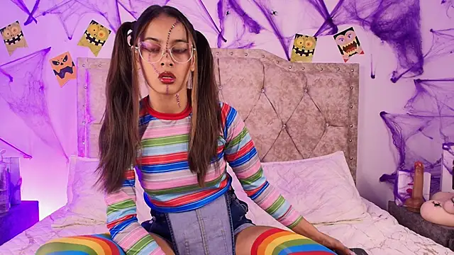 Snapshot of HannySexyy chatting on October 31, 2025, 11:18 am HannySexyy online show from October 31, 2025, 11:18 am