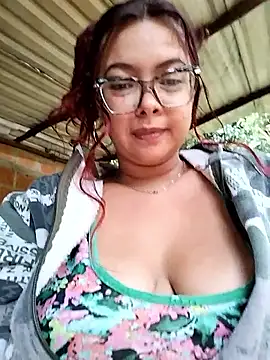 Snapshot of AfroditaSweet@xh chatting on January 12, 2026, 12:45 pm AfroditaSweetxh online show from January 12, 2026, 12:45 pm