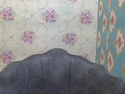 Snapshot of Dirty_dol chatting on November 18, 2025, 2:05 am Dirty dol online show from November 18, 2025, 2:05 am