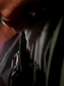 Kneetoe2025 online show from November 25, 2025, 4:35 am