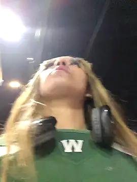 celeste 83 online show from November 28, 2025, 12:11 am