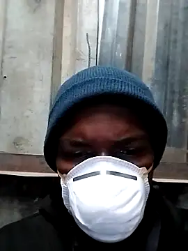 Snapshot of loVbRo1 chatting on December 18, 2025, 9:40 pm loVbRo1 online show from December 18, 2025, 9:40 pm