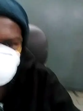 Snapshot of loVbRo1 chatting on November 2, 2025, 10:59 pm loVbRo1 online show from November 2, 2025, 10:59 pm