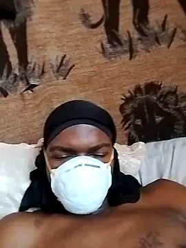 Snapshot of loVbRo1 chatting on October 30, 2025, 10:46 am loVbRo1 online show from October 30, 2025, 10:46 am