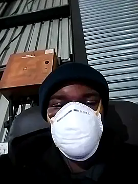 Snapshot of loVbRo1 chatting on November 6, 2025, 6:45 pm loVbRo1 online show from November 6, 2025, 6:45 pm