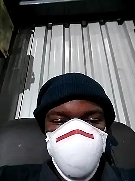 Snapshot of loVbRo1 chatting on October 25, 2025, 9:04 pm loVbRo1 online show from October 25, 2025, 9:04 pm