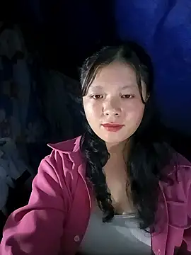 lisa-bae00 online show from November 16, 2025, 11:26 am