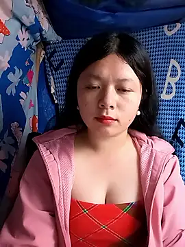 lisa-bae00 online show from March 13, 2026, 12:10 pm