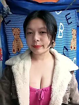 lisa-bae00 online show from January 8, 2026, 12:22 pm