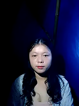 lisa-bae00 online show from November 9, 2025, 10:03 pm