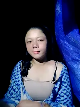 lisa-bae00 online show from October 27, 2025, 10:11 pm