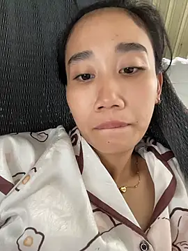 Snapshot of Candy_111 chatting on December 2, 2025, 2:34 am Candy 111 online show from December 2, 2025, 2:34 am