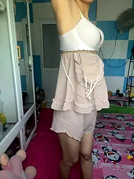 Snapshot of Candy_111 chatting on October 22, 2025, 4:56 am Candy 111 online show from October 22, 2025, 4:56 am