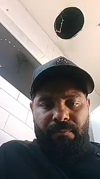 Sfdocom online show from December 19, 2025, 8:55 pm