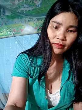 Bear bear0 online show from April 18, 2026, 10:21 pm