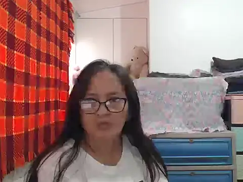 Kinkybela2025 online show from January 10, 2026, 12:50 am