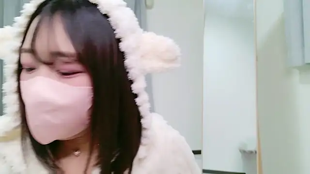 Snapshot of yui_chan00 chatting on April 8, 2026, 7:10 am yui chan00 online show from April 8, 2026, 7:10 am