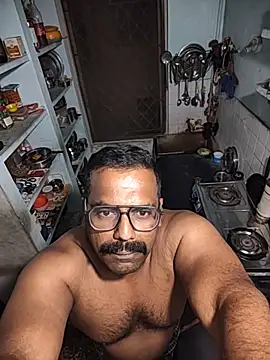 Snapshot of Siranjeevishiva chatting on February 4, 2026, 6:36 pm Siranjeevishiva online show from February 4, 2026, 6:36 pm