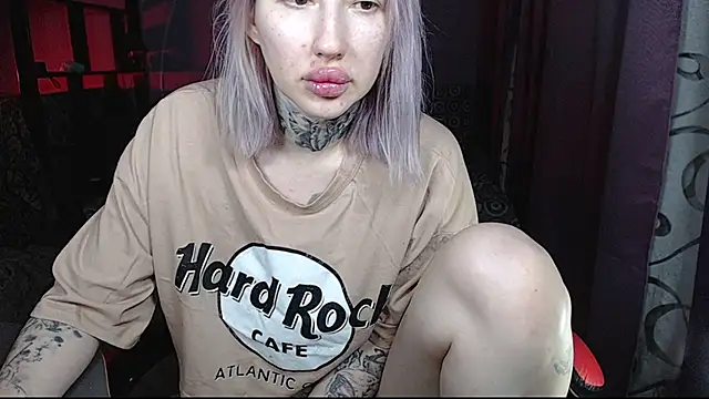 AuroraKeepFuck online show from December 14, 2025, 8:14 pm