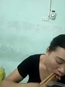  LAN  online show from November 3, 2025, 1:22 am