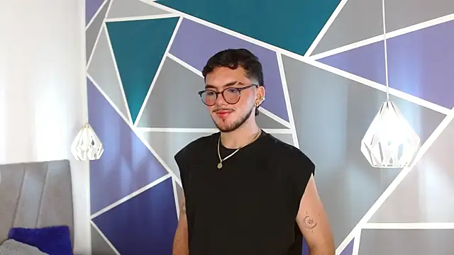 Snapshot of Zac_Golden chatting on October 22, 2025, 5:29 am Zac Golden online show from October 22, 2025, 5:29 am