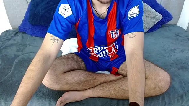 Snapshot of Zac_Golden chatting on November 8, 2025, 3:21 am Zac Golden online show from November 8, 2025, 3:21 am